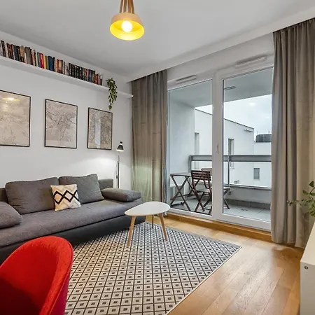 Wola - Parking, Balcony, Quiet & Quarter - By Rentujemy Apartmán Varšava