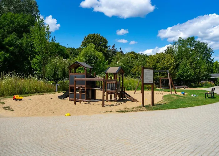 Wola - Parking, Balcony, Quiet & Quarter - By Rentujemy Apartament