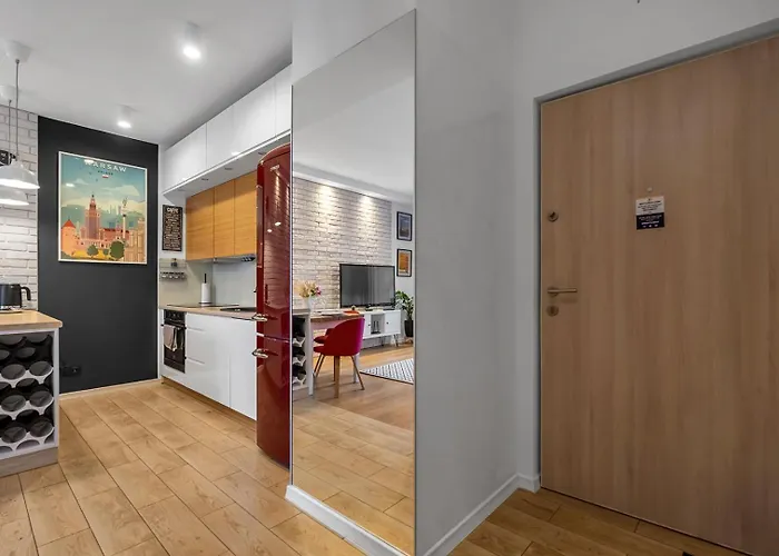 Wola - Parking, Balcony, Quiet & Quarter - By Rentujemy Apartament Warszawa