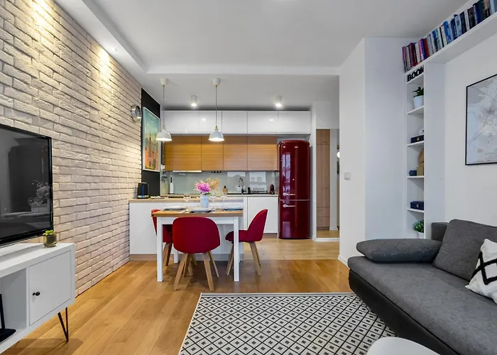 Wola - Parking, Balcony, Quiet & Quarter - By Rentujemy * Warszawa