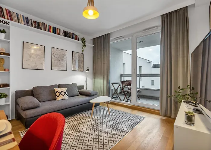 Wola - Parking, Balcony, Quiet & Quarter - By Rentujemy Apartament Warszawa